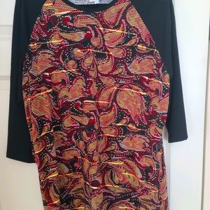 Lularoe Randy Tee